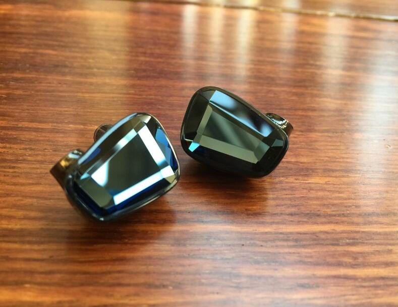 浅谈耳机定价的秘密——解析力与HIFI！