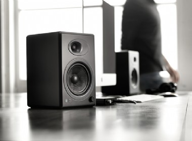 Audioengine 5+ 书架式有源音箱