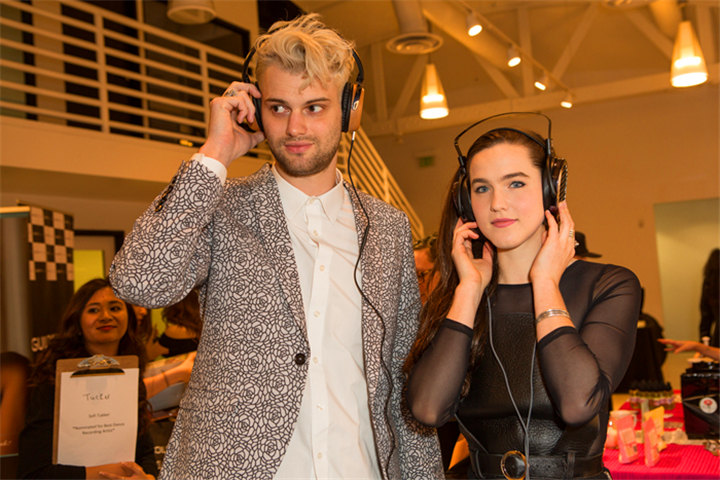 05 Sofi Tukker (nominated).jpg