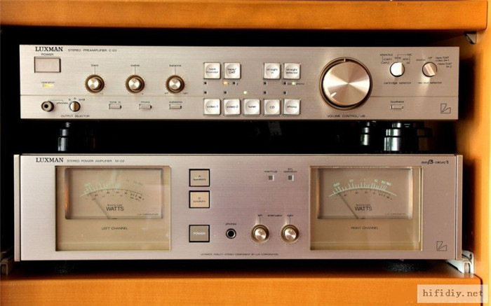 Luxman M-02