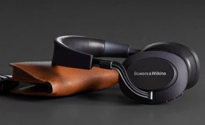 Bowers & Wilkins PX