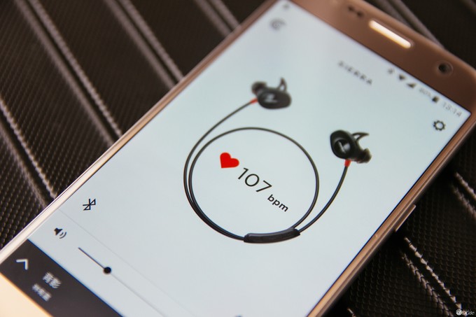 ʵײ Bose Soundsport Pulse˶