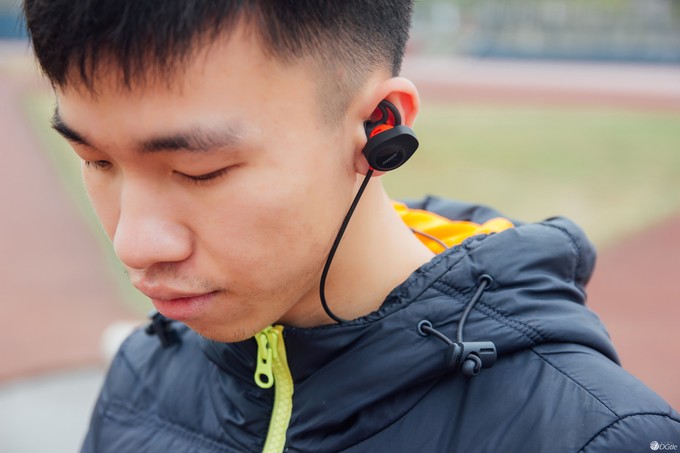 ʵײ Bose Soundsport Pulse˶