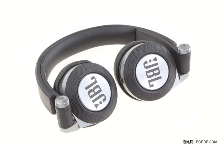 时尚与专业完美结合 JBL E30耳机评测