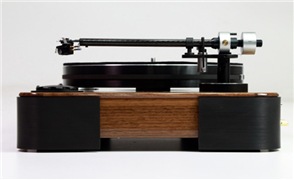 Elac Miracord黑胶唱盘