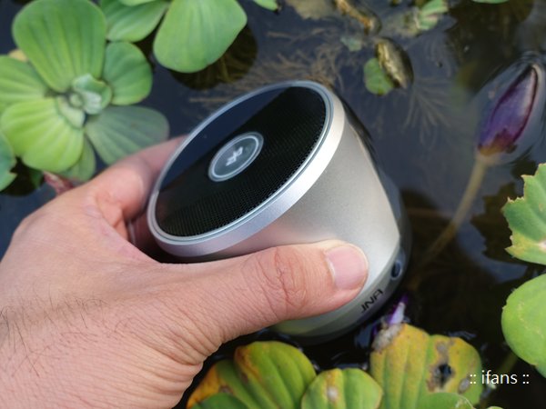JNA J2防水NFC蓝牙喇叭让手机更具震撼力