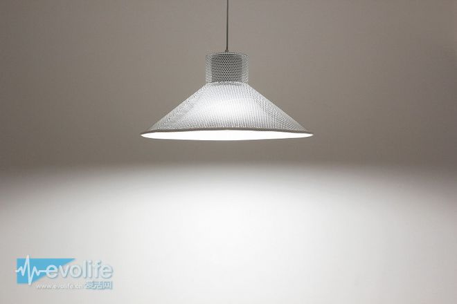 当吊灯爱上蓝牙音箱 ROOS Speaker Light by Bluetooth