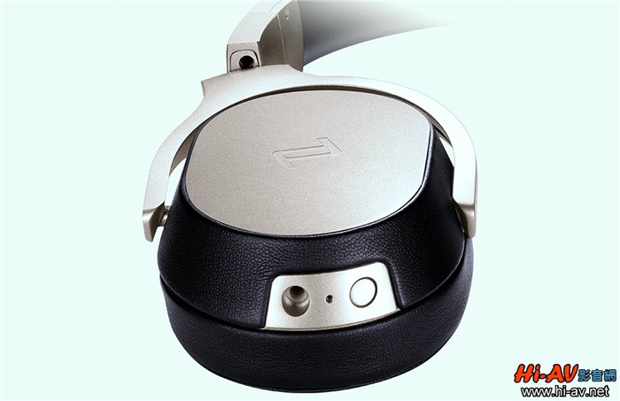 KEF and Porsche Design联名系列