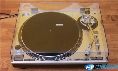铁三角AT-LP120-USB黑胶唱盘
