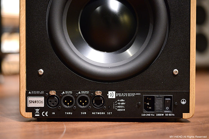 ����Ҳ�ܺ���: Dutch & Dutch 8C����ʽDSP����